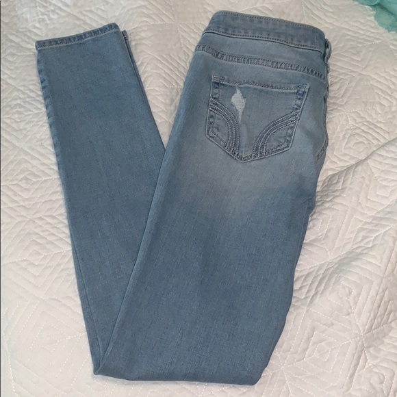 Womans Light Wash Denim Jeans 